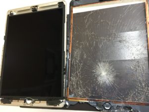 ガラス交換修理中のiPad Air