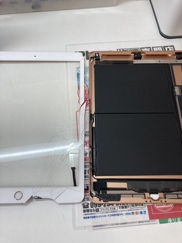 iPad8修理中