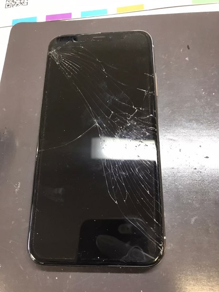 修理前iPhone7